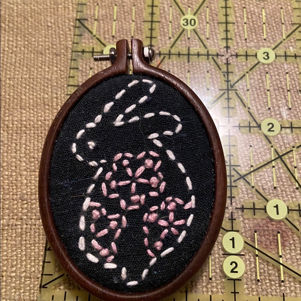 Hand Embroidered Bunny Rabbit Brooch - Picture 2 of 2